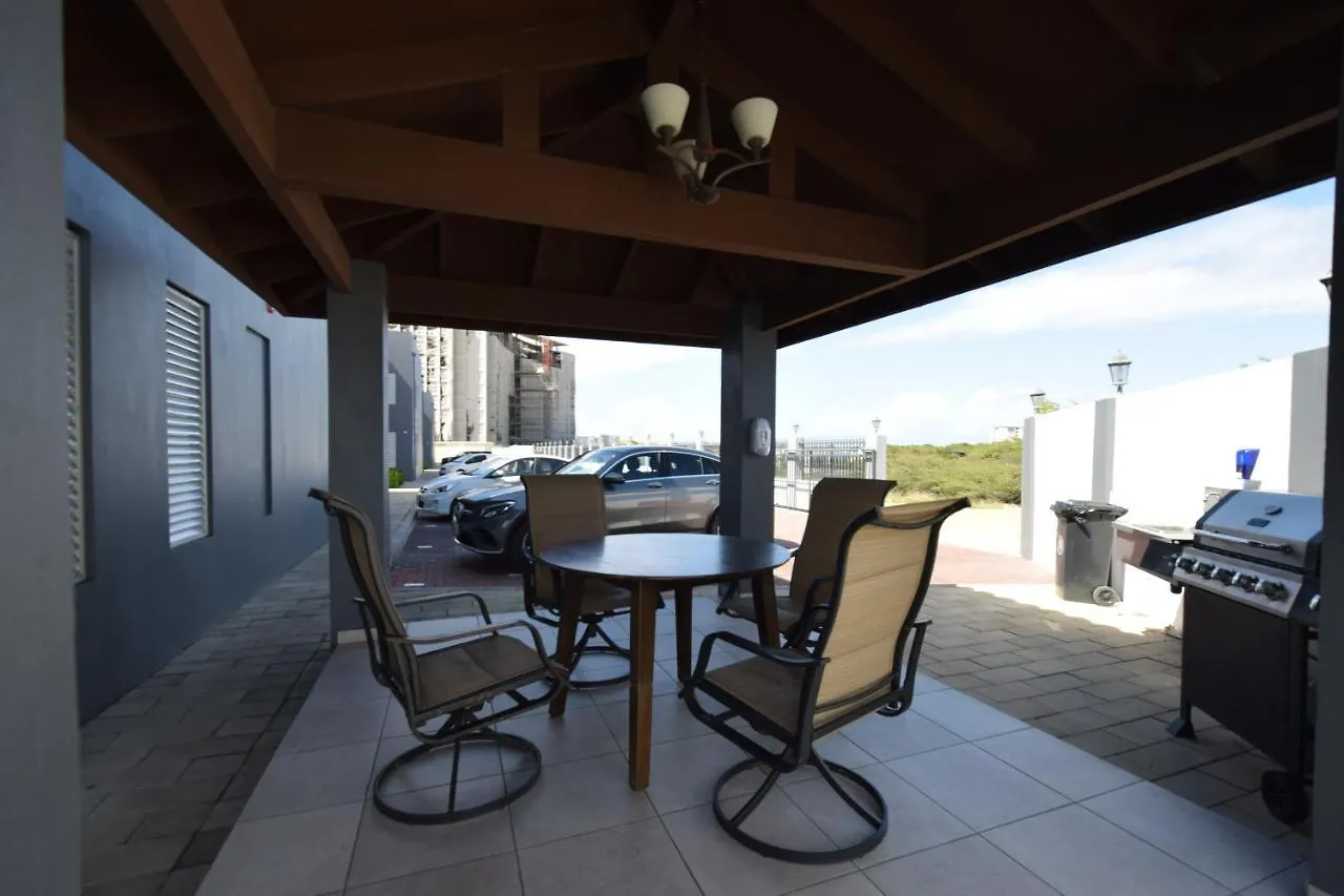 Arena Condos Aruba - Few Steps From Eagle Beach! 棕榈滩 2*,