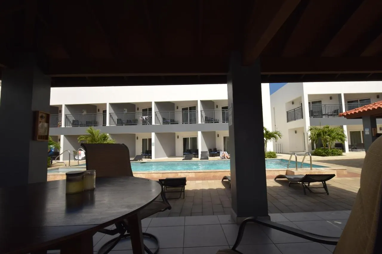 Arena Condos Aruba - Few Steps From Eagle Beach! 棕榈滩 2*,  阿鲁巴岛