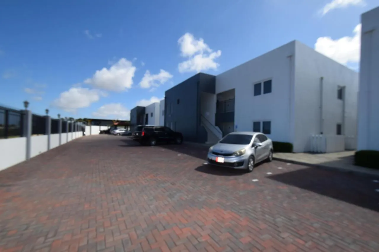 Arena Condos Aruba - Few Steps From Eagle Beach! 棕榈滩 2*,  阿鲁巴岛